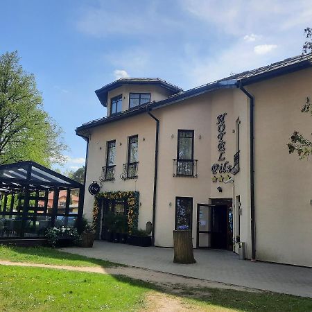 Hotel Pils With Self-Check In Sigulda Exterior foto