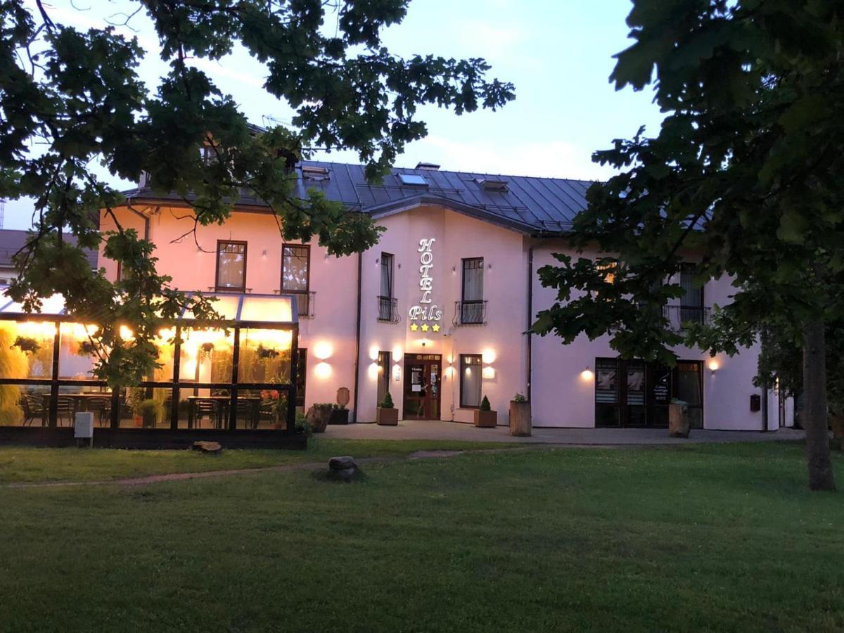 Hotel Pils With Self-Check In Sigulda Exterior foto