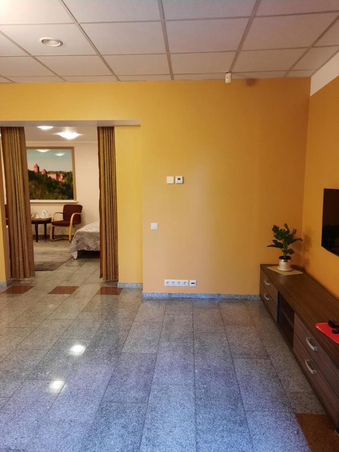 Hotel Pils With Self-Check In Sigulda Exterior foto