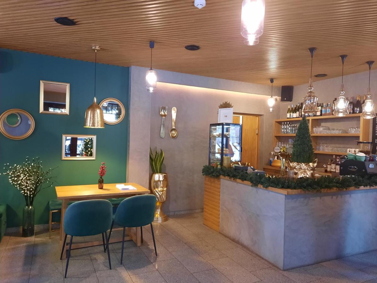Hotel Pils With Self-Check In Sigulda Exterior foto